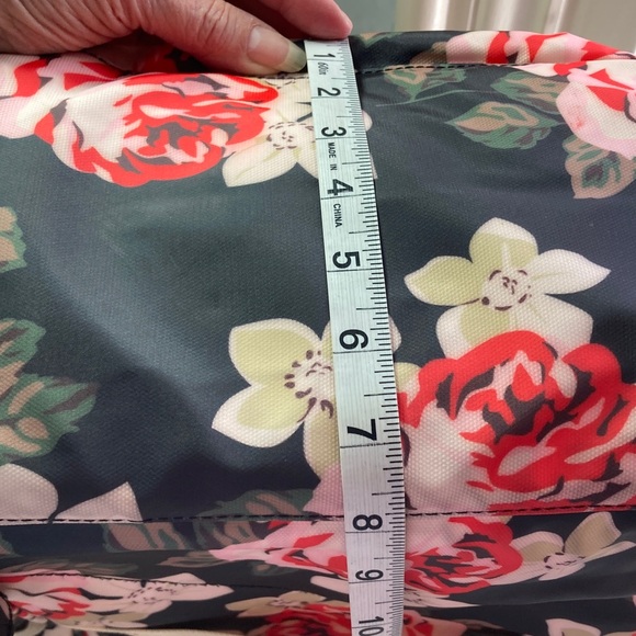 VS NOON Black Floral Backpack with Pink Roses - Picture 14 of 16